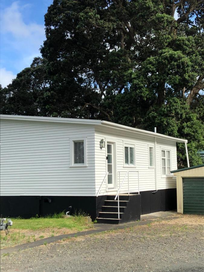 Muriwai Lodge Eksteriør bilde
