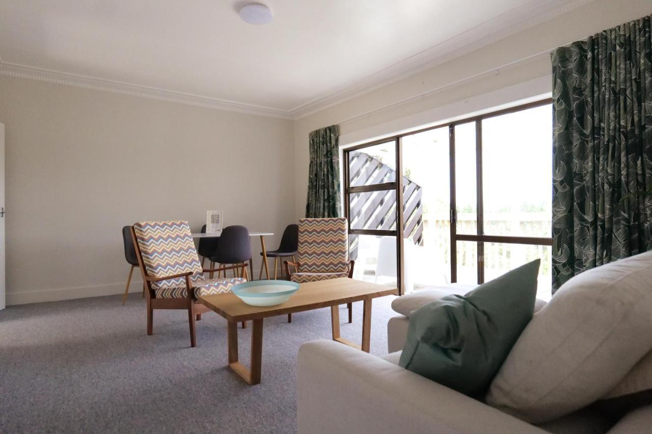 Muriwai Lodge Eksteriør bilde